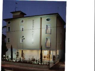 Hotel Il Cigno Perugia Buitenkant foto